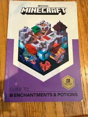 Minecraft Guide to Enchantments & Potions - Mojang (Purple)